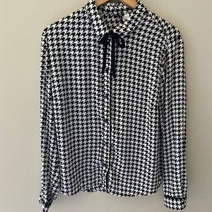 Patterned Necktie Blouse